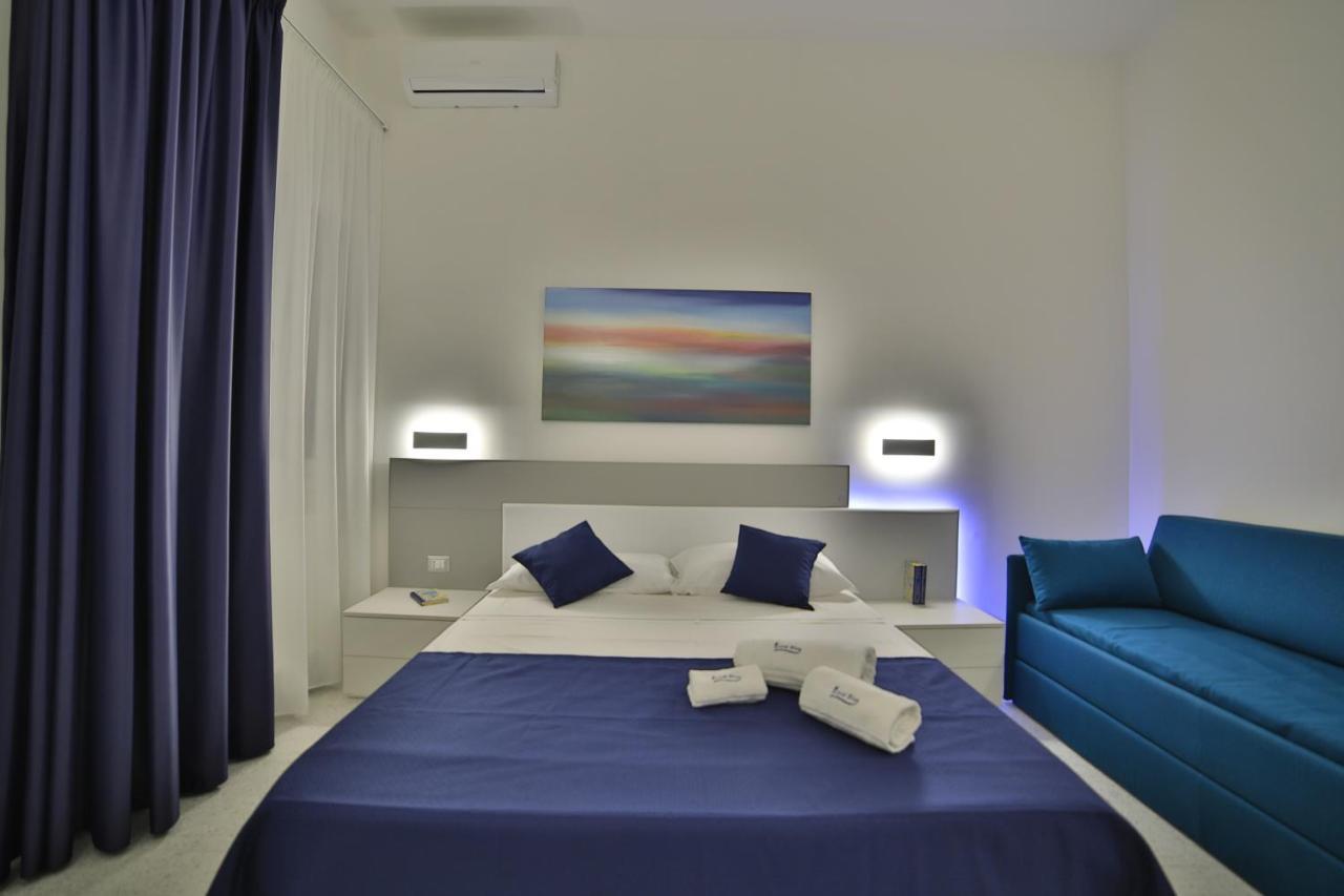 Royal Blue Apartment Porto Cesareo Exterior photo